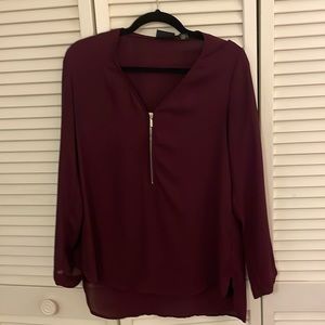 Burgundy lightweight tunic with gold zipper